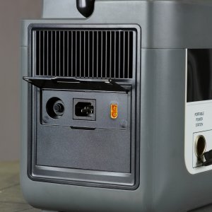 Портативная электростанция FUBAG AS 2400i (аккумулятор LiFePO4) в Воронеже фото