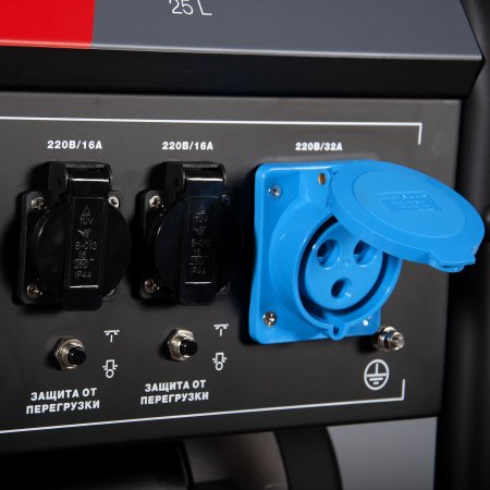 Бензиновый генератор с электростартером и коннектором автоматики FUBAG BS 7500 A ES в Воронеже фото