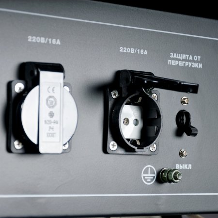 FUBAG Бензиновый генератор с электростартером и коннектором автоматики BS 3300 A ES в Воронеже фото