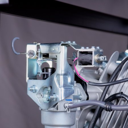 Бензиновый генератор FUBAG BS 9000 A ES с электростартером и коннектором автоматики в Воронеже фото